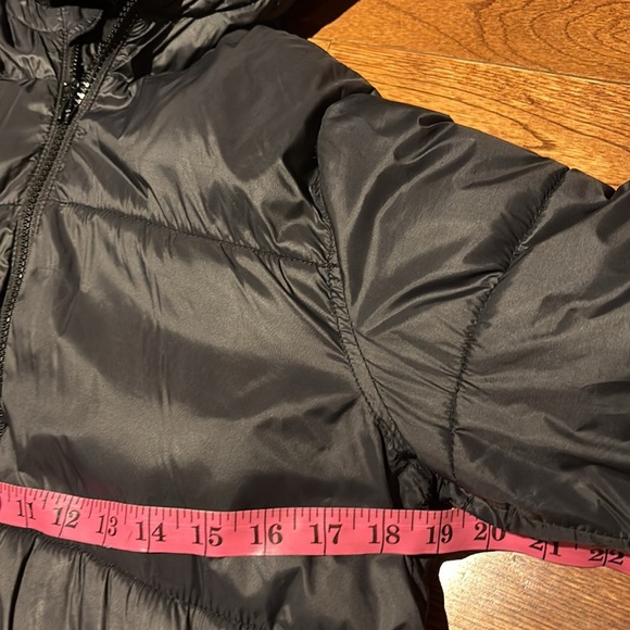 Old Navy Black puffer winter jacket Sz 14/16 boy - Picture 6 of 13